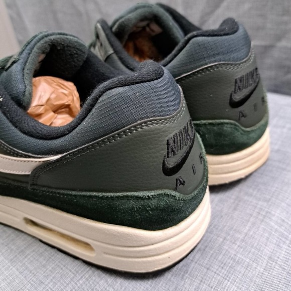 %Nike Air Max 1 Outdoor Green Sail Size 12 Men AH8145-303 / A - 11 main image 9